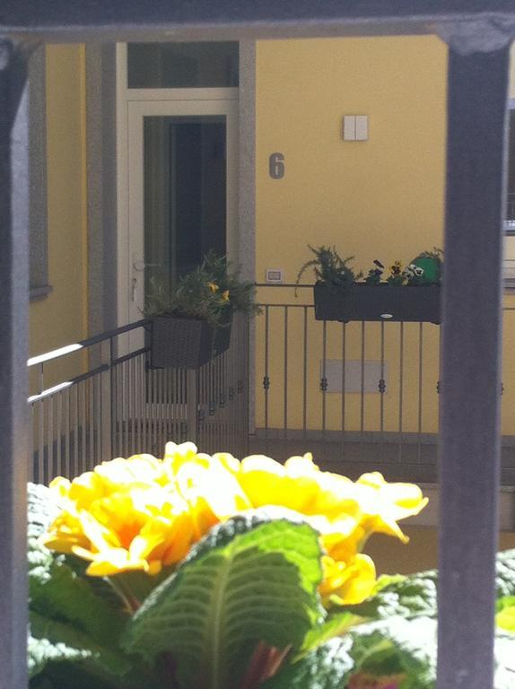 Bhl Boutique Rooms Legnano Bagian luar foto