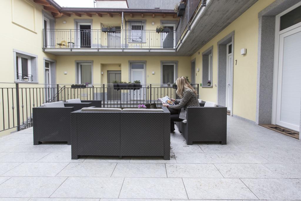 Bhl Boutique Rooms Legnano Bagian luar foto