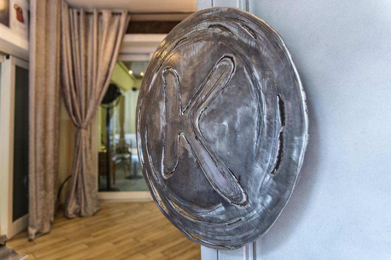 Bhl Boutique Rooms Legnano Bagian luar foto